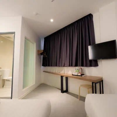 T Hotel Jalan Sultanah Отели рядом с достопримечательностью «Большая часовая башня»