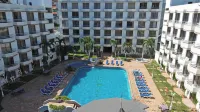Hotel Margarita Dynasty - Kolam Renang