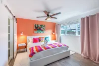 Pool, Hot Tub & Putting Green Near Deerfield Beach Oasis on Fourth by Avantstay