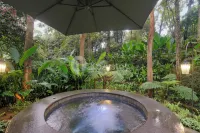 Taman Wisata Bougenville by Kozystay - Виллы