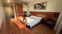 B&B Hotel Tarragona Reus - Breakfast
