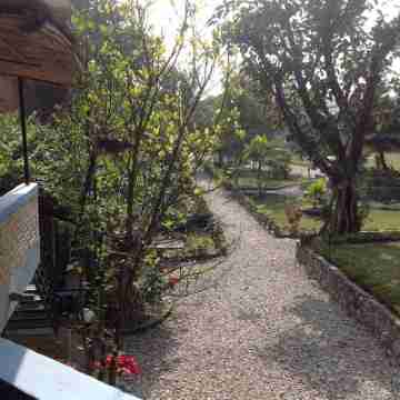 Chitwan Tiger Camp Hotel Exterior