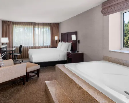 Eastgate Hotel, BW Signature Collection Hotels in Bellevue