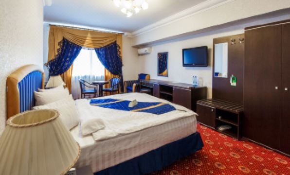 Moscow Holiday Hotel