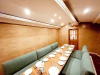 Hotel Amit - 5 Mins Drive to Airport - Desayuno