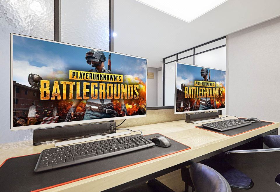 1. 수원시청역 딘..