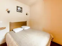 Apartment in Hautes-Alpes with Ski-In Access