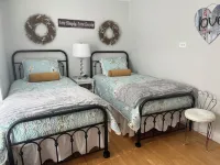 Circa 1850 Federal - 3 Bedroom 2 Bath Home In The Heart of Bath, Maine. - Homestays
