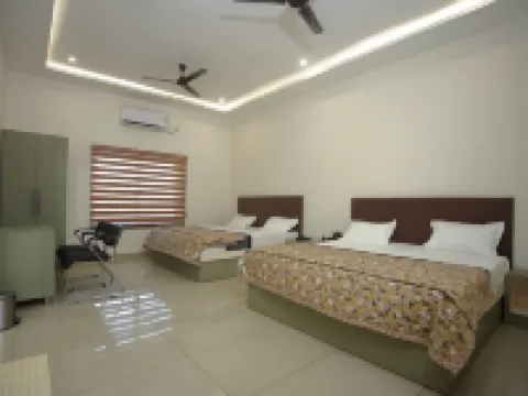 Hotel Prem Sadan Hotels in Datia