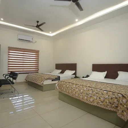 Hotel Prem Sadan Hotele w: Datia