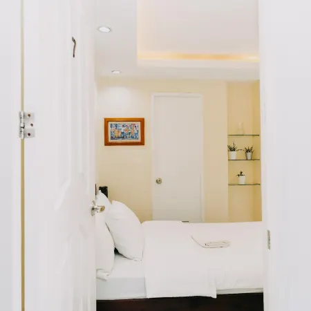 Nine Balconies Island Stay