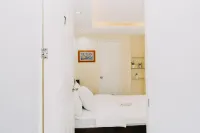Nine Balconies Island Stay - 2-Star