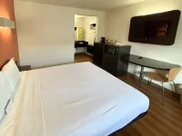 Studio 6 Suites - Riverside, CA - South