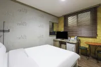 Queen Motel Andong