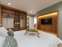 Manhattan Porto Alegre by Mercure Hotels near Total Shopping Mall