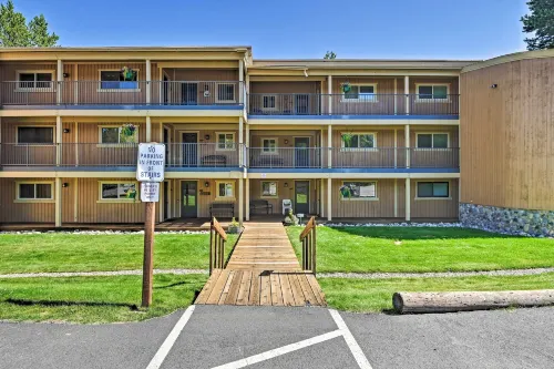 Condo w/ Pool + Hot Tub - Walk to DT Winter Park! - Gym