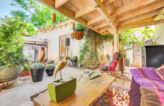 Centrally Located Santa Fe Studio Near Town!