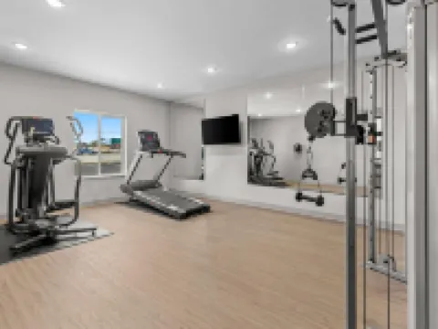 溫德姆亞特蘭大-科尼爾斯的 Echo 套房延長住宿 科尼爾斯酒店