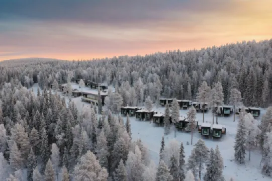 Arctic Panorama Resort Hotel di 