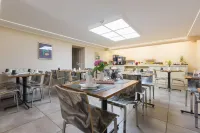 新阿米勞德飯店 - 早餐
