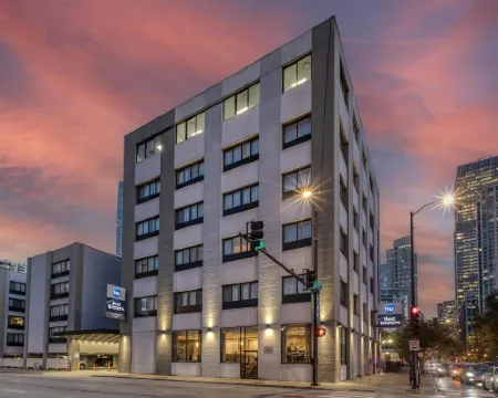 ベストウェスタン リバー ノース ホテル シカゴのホテル