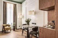 팔라초 산 고타르도 레이크 코모, 래디슨 컬렉션