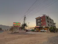 Hotel Rio Inn Hotels in Trimbak