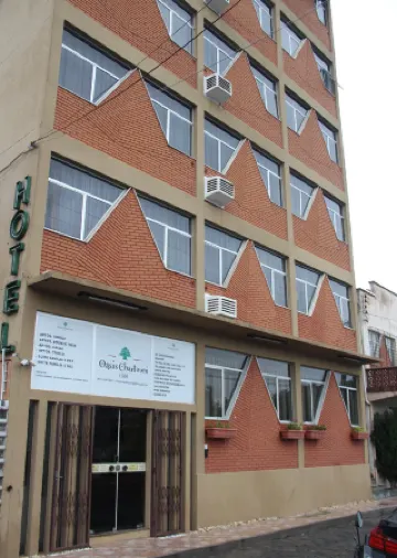 Oasis Chartouni Hotel