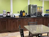 SureStay by Best Western Grove City - breakfast