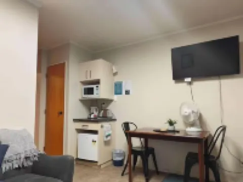 シャネル コート モーテル マスタートンのホテル