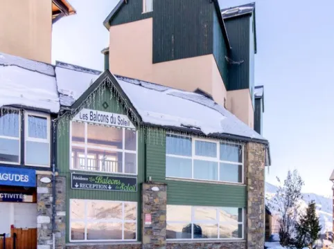 Apartment in Peyragudes near Ski Slopes