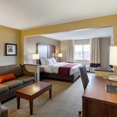 Comfort Suites Lincoln North