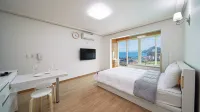 Geoje Island Sky Ari Pension - Bintang 2