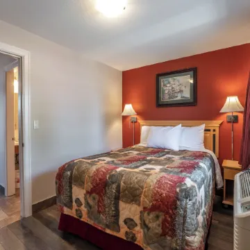 Sahara Courtyard Inn Penticton