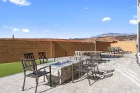 Splash And Putt Paradise 5 Bedroom Home - balcony