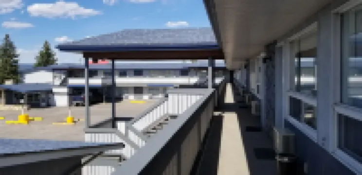 Howard Johnson by Wyndham Hinton