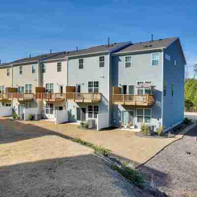 Durham Vacation Rental w/ Community Pools! Hotel Exterior
