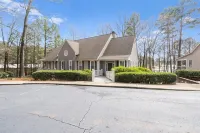 Lake Oconee - Waterfront 3 BR, 3 BA condo inside Reynolds, Greensboro, GA.