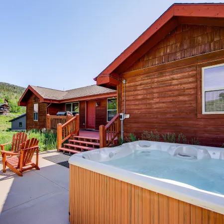 Beaver Lodge 5 Bedroom Home