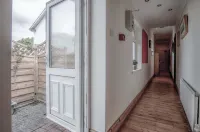 Rose Cottage - 3 Bed Cottage - New Hedges - Tenby