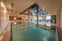 Tratterhof Mountain Sky Hotel - Pools