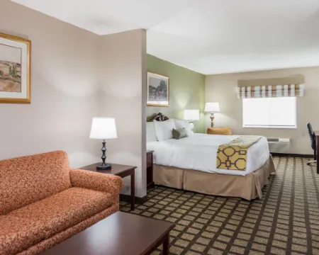 Baymont by Wyndham Fulton Hotels in Fulton