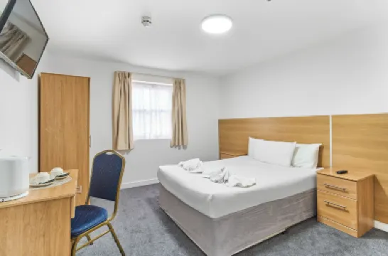 Park Hotel Hotels near Ilford Station