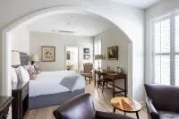 Briar Barn Inn Hotels in 