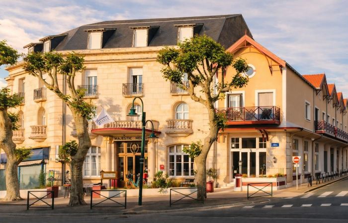 Logis Hotel Majestic Chatelaillon Plage - la Rochelle