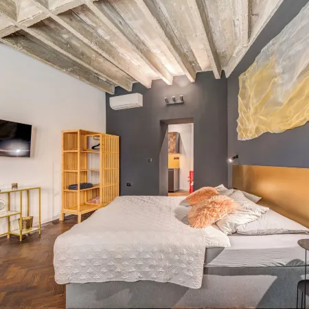 Booza 69 Luxury Rooms