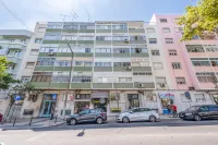 GuestReady - Spacious Flat in the Heart of Lisbon Hotels in Lisbon