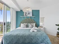 Bright 2 Bed Apartment With Ocean Views Hotels in Labrador