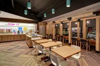 Tru by Hilton Raleigh Durham Airport - Airport Shuttle