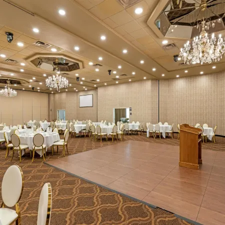 Best Western Plus Mission City Lodge